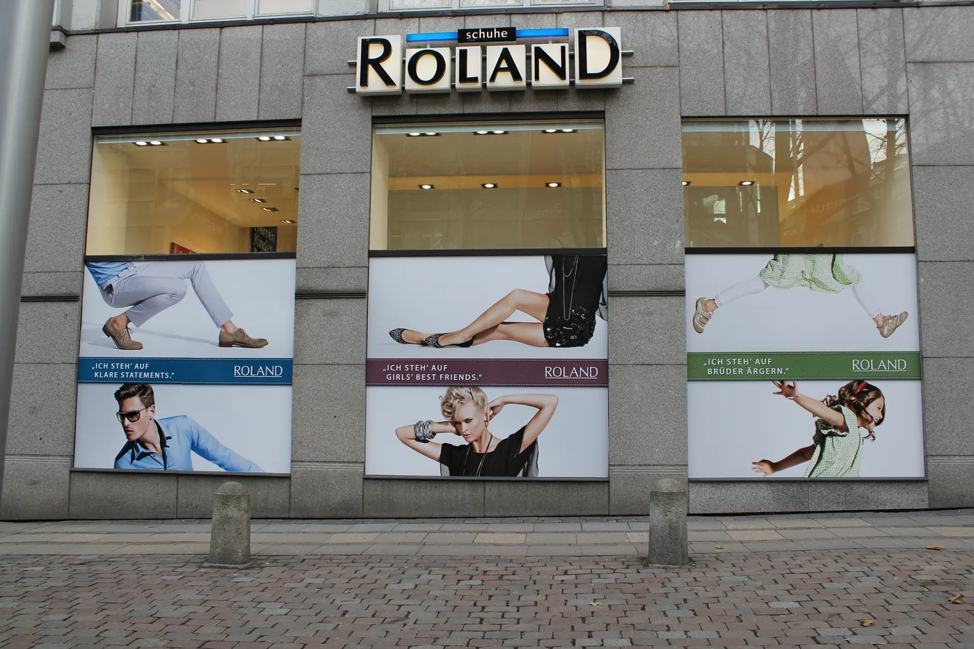 Leder — reales Foto bei Roland, Naht und Narbung